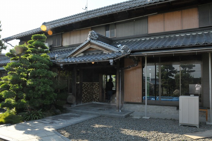 改修前の古い日本家屋