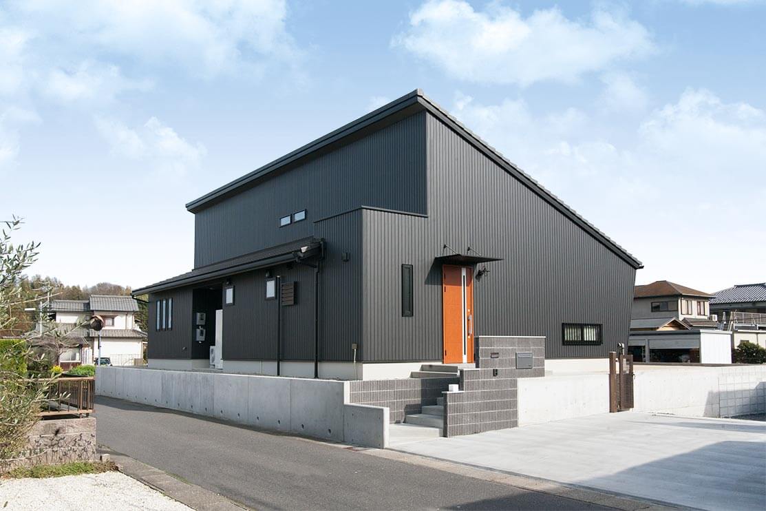 施工事例付き 平屋で人気の片流れ屋根のメリット デメリットは 愛知県 岐阜県で新築 注文住宅を建てる新和建設のブログ